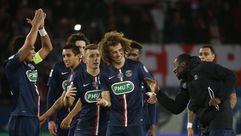 لاعبو باريس سان جرمان يحتفلون بالفوز على موناكو