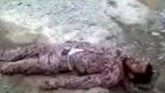 جثة أحد عناصر الحرس الثوري الإيراني بعد سقوط المروحية - يوتيوب