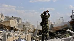 اثار القصف الغربي على سوريا- جيتي