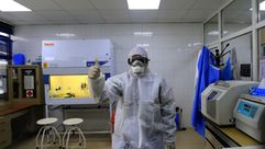 كورونا  السعودية  وباء  فيروس  مختبر- جيتي