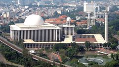 مسجد الاستقلال بإندونيسيا