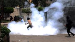 الأمن المصري يفض مسيرة لطلاب الأزهر - الأمن المصري يفض مسيرة لطلاب الأزهر شرقي القاهرة (3)