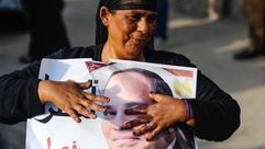 عجائز مصر يسلمون مصر للمشير السيسي - انتخابات مصر (9)
