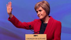نيكولا ستورجن - رئيسة وزراء اسكتلندا - زعيمة الحزب القومي الاسكتلندي