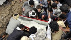 جنائز مقاتلي الحوثي في صنعاء - 02- جنائز مقاتلي الحوثي في صنعاء - الاناضول