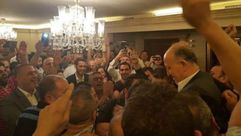 احتفالات في بيت اللواء اشرف ريفي في طرابلس اللبنانية بعد قوز قائمته بالانتخابات البلدية