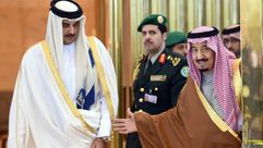 ملك السعودية وامير قطر - أ ف ب