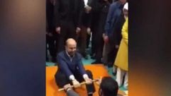 بلال اردوغان يلعب المصارعة