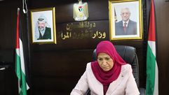 آمال حمد  الحكومة  فلسطين  الاحتلال  وزيرة- فيسبوك