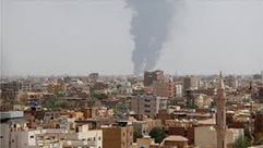 أعمدة الدخان في الخرطوم.. الأناضول
