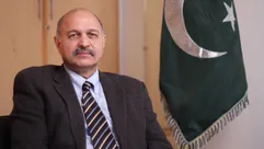 رئيس لجنة الدفاع في مجلس الشيوخ الباكستاني السيناتور مشاهد حسين سيد- صفحته الرسمية/ فيسبوك