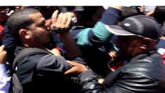 اعتداء قوات الأمن على الصحفيين  خلال تغطيتهم  مظاهرة حملة وينو البترو - تونس 6-6-2015