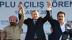 أردوغان مع الاتراك في ديار بكر - الاناضول