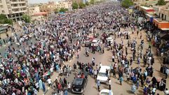 أعداد كبيرة من السودانيين خرجت في تظاهرات اليوم الأحد- تويتر