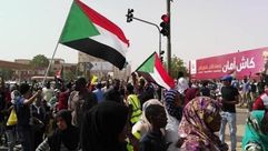 نساء السودان شاركن في الحراك الذي أطاح بحكم البشير (الأناضول)