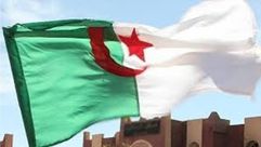 علم الجزائر.. الأناضول