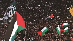 بالهتافات-ورفع-العلم-القلسطيني