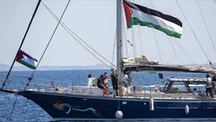 سفينة مادلين في عرض البحر.. الأناضول