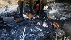 المستوطنون المتطرفون يحرقون منزلا في نابلس - أ ف ب