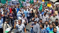 الأردنيون يتظاهرون نصرة للأقصى وتنديدا للاعتداءات الإسرائيلية بحق المرابطين والحرائر - فيسبوك