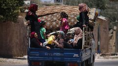 درعا سوريا  الجنوب السوري نزوح عائلات سورية - جيتي