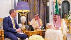 دومينيك راب وزير خارجية بريطانيا في السعودية الملك سلمان واس