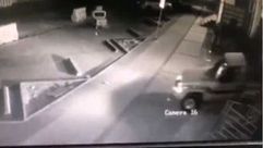 سرقة سيارتين في السعودية- يوتيوب