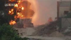 تفجير جرافتين عسكريتين للاحتلال غرب غزة- إعلام القسام