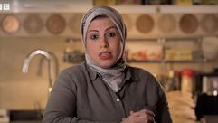 الصحفية مراسل بي بي سي في مصر سالي نبيل - يوتيوب