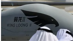 المسيرة الصينية وينغ لونغ في معرض دبي للطيران 2017- جيتي