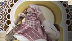 - صورة من فيديو بالصفحة الرسمية للشيخ المصري هشام البيلي