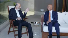 رئيس حزب "القوات اللبنانية" سمير جعجع، في بلدة معراب، الموفد الرئاسي الأمريكي توم براك - سمير جعجع "إكس"