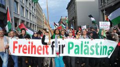 احتجاجات في برلين ضد العدوان على غزة - احتجاجات في برلين ضد العدوان على غزة - الأناضول (12)