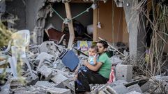 مشاهد الدمار تصدم النازحين في غزة - مشاهد الدمار تصدم النازحين في غزة (6)