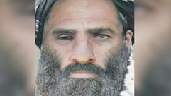 الملا عمر زعيم حركة طالبان