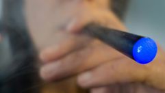 اوصى خبراء بريطانيون في الصحة العامة بمنح الاطباء امكان وصف السجائر الالكترونية للاشخاص الراغبين في 