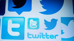 بدأت "تويتر" في الساعات الأخيرة تشترط استحصال المعلنين الذين يستخدمون شبكتها للترويج لمواضيع حساسة، 