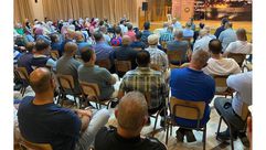 اولياء امور مدرسة الكلية الابراهيمية في القدس يرفضون المنهاج الاسرائيلي القسطل