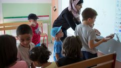 مدرس إسلامية جديدة في فرنسا تجمع بين التعليم العصري والقيم الأخلاقية (لوموند)