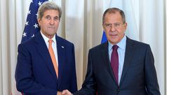 وزير الخارجية الأمريكي جون كيري ووزير الخارجية الروسي سرجي لافروف