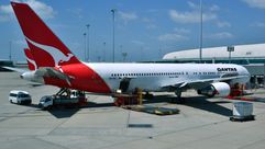 طلبت شركة الطيران الاسترالية "كوانتاس" من زبائنها الخميس عدم استخدام الهاتف الذكي "غالاكسي نوت 7" من