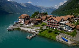 قرية إيسلتوالد السويسرية في الثاني من حزيران/يونيو 2023