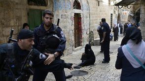 فلسطينيون يعلنون النفير العام في القدس - اقتحامات المسجد الأقصى - الأناضول (15)