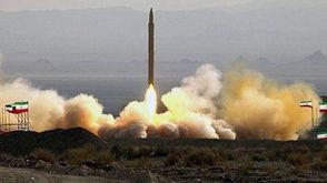تجربة صاروخ بالستي إيران - أرشيفية