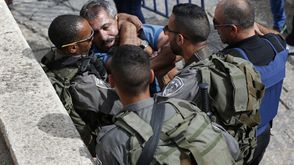 إسرائيل - الجيش الإسرائيلي فلسطين اعتداء واعتقال - أ ف ب