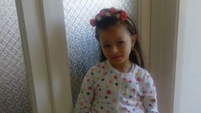 لمى - طفلة سورية في تركيا - عربي21 (1)