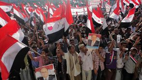 مظاهرة لحزب الإصلاح تأييدا لهادي في اليمن 2013 - أ ف ب