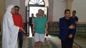 زيارة السفير البريطاني لمسجد في الجزائر