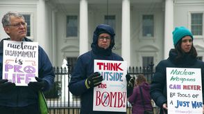 نشطاء أمام البيت الأبيض للمطالبة بالحد الأسلحة النووية- CC0