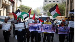 وقفة  احتجاجية لأهالي الأسرى في فلسطين - الأناضول